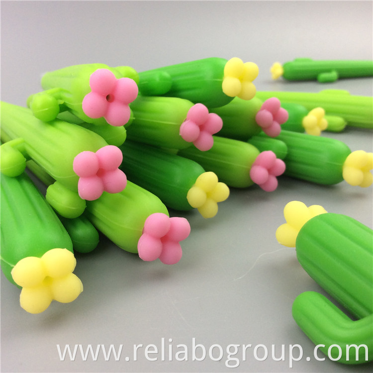 Wholesale Cactus Shaped Ballpoint Black 0.7 mm Gel Ink Roller Ball Pen for School Home Office